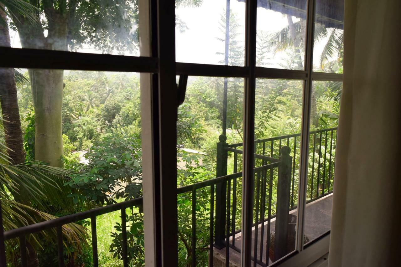 City Breeze Residence Kandy Esterno foto